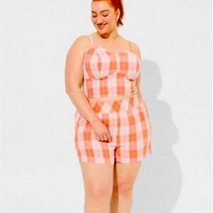 Seersucker Sleeveless Bralette & 5 Inch Pull-On Seersucker Mid-Rise Short